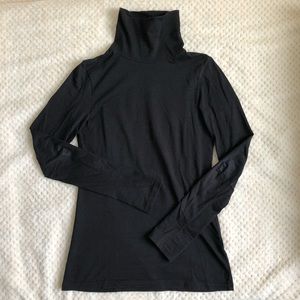 H&M Black Turtleneck